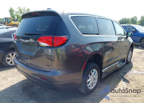 2017 Chrysler Pacifica Touring from USA, damaged, VIN 2C4RC1DG7HR744708